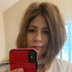 Meet your Posher, Grace peña